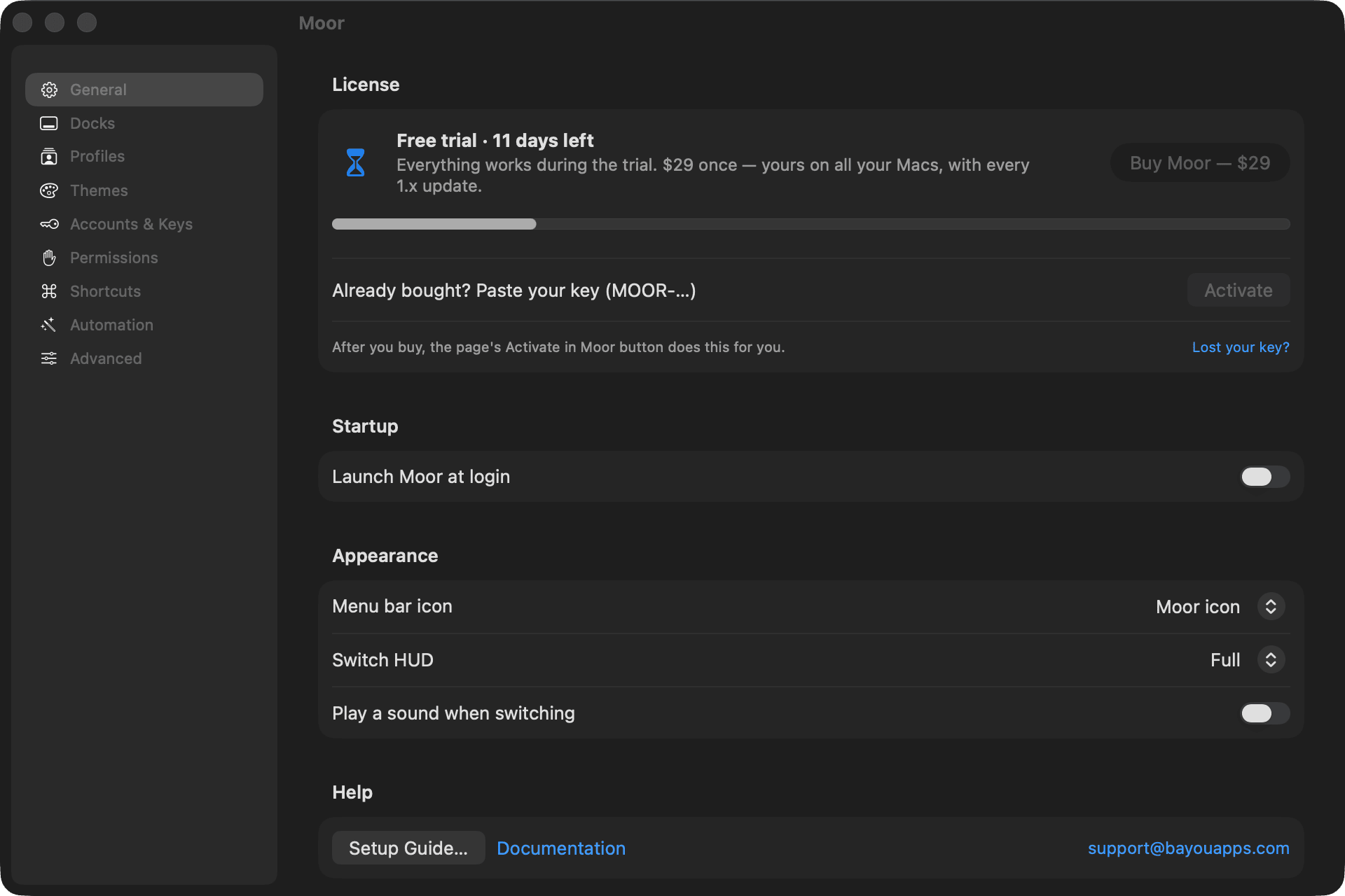 Settings, General page: the license card shows a free trial with 11 days left and a Buy Moor button